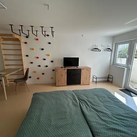 Inspirierendes Sport-Motto-Zimmer In Bad Friedrichshall Naehe Lidl Audi Exterior photo